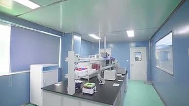 4K实拍医疗医学实验室科研人员设备检验视频的预览图